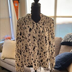 SHEIN Cream and Black Ruffled Long Sleeve Blouse